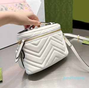 Lyxiga handväskor Kvinnor Designer Bag Square Crossbody Cosmetic Bag Mini Makeup Lipstick Pack Axel Väskor Pures
