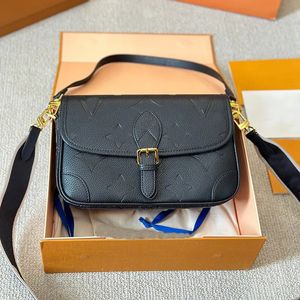Women Handbag Messenger Bags Designer Shoulder Bags Luxurys Bag Embossing Flower Pochette Genuine Leather Metis Elegant Crossbody Bag