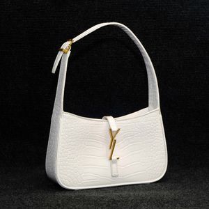 Ysllbag Designer Bag Womens Gold Buckle Letter Single Shoulsk Läder Retro Diagonal Cross Carrying Underarm Plånbok Höljesväska 182