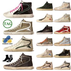 Lyxig handgjorda Mid Ball Star Upper Silver Gold Vintage Italy Brand Slide Glitter Designer Shoes Calfskin Flash Trainers Wholesale Flat Platform Sneakers