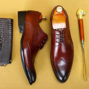 Högkvalitativ män klänning äkta läder snörning spetsig tips brogy oxford kontor affär bröllop formella derby skor män