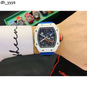 Richard's Watch Designer Meccanico Rm67-02 Orologi da polso scheletrati per uomo Custodia in fibra di carbonio di alta qualità di lusso Vetro zaffiro impermeabile Salto in alto Montre 1hpk