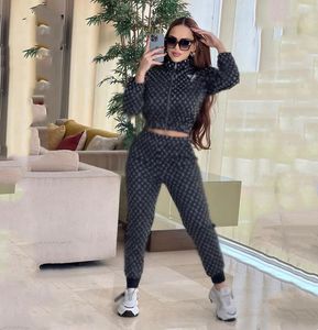 Spring New Designer's Women's TrackSuits Luxury Brandlv Casual Suit 2 -częściowy zestaw sportowy J2932