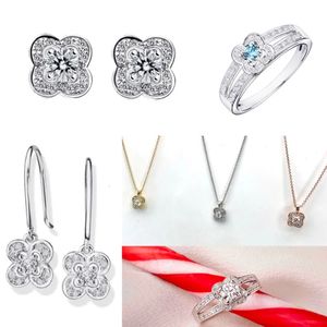 France Paris Luxury Fashion 925 Silver CHANCE OF LOVE Flower Ring Womens Jewelry Classic Gift Set Necklace Earrings Bracelet 240122