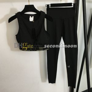 Canottiere da palestra Fitness Top da donna Top corti di design Cinture elastiche Pantaloni da yoga Abbigliamento sportivo estivo