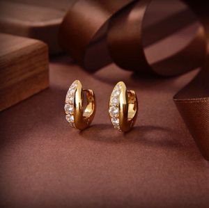 2024 Luxury Designer Diamond Stud High-End Women Elegant Earrings 18k Gold C Shaped Earring Girl Boutique Jewelry Valentine Wedding Presents