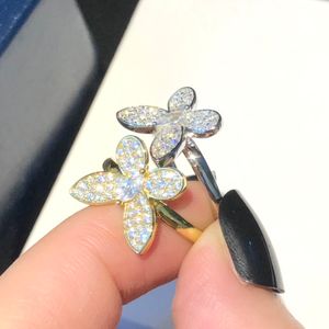 Yüzük Moissanit Nişan Yüzük 925 Silver Diamond Seti Elmaslı Resmi Reprodüksiyonlar Elmas Klasik Stil Moda Zarif Hediyesi Kutu 010