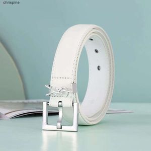 Designerbältesbälten för kvinnor Designer Luxury Belt Designer äkta läder lyxbältes kohude bokstäver av hög kvalitet män bälten legering spänne midjeband bredd 3 cm