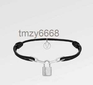 Bracciali a catena Designer Gioielli Bracciale di lusso Lettera v Braccialetti Lockit in argento per uomo Moda Donna Cjewelers Confezione originale 2WIZ