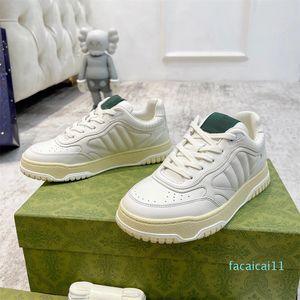 2024 sneaker uomo donna Designer scarpe casual sneakers in pelle bianca Chiusura con lacci Scarpe da ginnastica con tacco basso verde e rosso Linguetta Web classiche scarpe bianche