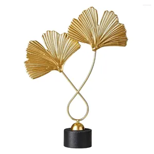 Figurine decorative a forma di ventaglio Foglia di ginkgo Po Prop Scultura minimalista nordica Ornamento Decorazione per la casa dell'ufficio Statua