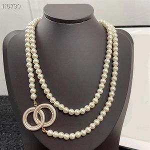 14 Style Pearl Chain Diamond Pendant Halsband Designer för kvinnor Ny produkt Eleganta pärlhalsband Wild Fashion Woman Halsband E312G