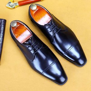 Handgefertigte Herren-Wingtip-Oxford-Schuhe aus echtem Kalbsleder mit Cap-Toe-Kleid, klassische Business-Formelle Derby-Schuhe für Männer