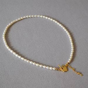 Fröpärl Beeded Halsband 4mm naturliga pärlor med guldhjärtstängning204Z