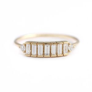 Pierścienie 10k żółte złoto 7pcs Emerald zaręczyny Baguette Ring Band Całkowicie 0,9ctw CVD HPHT Laborn Diamond Solitaire Wedding dla kobiet