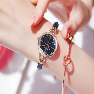 Mode Modern Quartz Watch Ladies Armband Sports Exquiste Womens Watches Smart Diamond 28mm Liten Dial Girls Watch Watch Jewelry329e