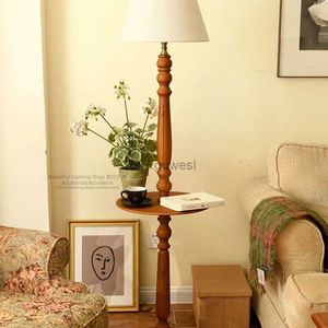 Lampy podłogowe lite drewniane lampa podłogowa amerykańska sztuka sztuka ekstremalne pasy ubóstwa Konsolę stołową YQ240130