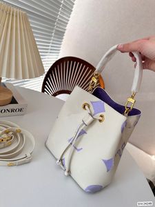 Designer Bucket Bag Milky Way Neonoe Hight Quality Leather Shoulder Lady Bags Luxury White Handväskor Purses Crossbody Women Classic Women Neo Noe Totes