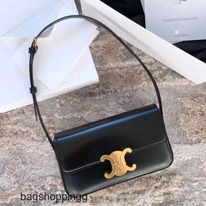 Projektanci torba CE torba triumfalna torba na ramię Łańcuch Claudes Crossbody Bag tofu tofu Bag damski torba mody Under T8B9