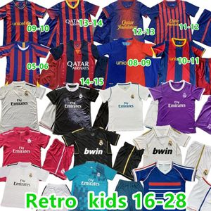 05 08 09 10 11 12 13 14 15 16 17 18 Retro Soccer Jerseys Kids Barcelona Messis Xavi Ronaldinho Real Madrids Kids Retro Football Shirt French 98 Zidane Vintage Kits