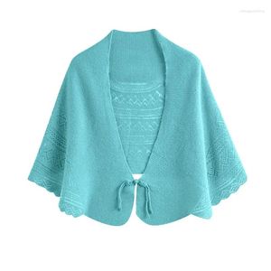 Kvinnors stickor Spring Autumn Women Chinese Buckle Scarf Wool Sticked Hollow Cardigan Shawl Keep Warm Woman's Clothes Multifunktionell topp