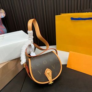 10A Women Luxurys Designer Saddle Bags Leather Handbag Shouder Crossbody Ladies Small and Exquisite Handbags Pouch Purse