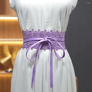 Pasy modne szerokie pasy retro koronkowy pasek ze sztucznej skórzanej talii dla kobiet regulowanych z sukienką przeciwpoślizgową