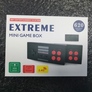 Mais novo anfitrião nostálgico mini clássico retro jogadores de jogos 8 bit 620 tv out console de videogame para consoles de jogos nes com controladores de jogos duplos