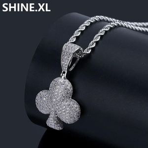 Collana con ciondolo poker in argento dorato Picche quadrati Fiori di pesco Fiori di pruno Ghiacciati Gioielli con ciondoli zircone per regalo di compleanno286B