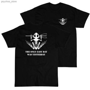 Homens camisetas Naval SEALs Lema Bonefrog Sign Emblem UDT T-shirt 100% Algodão O-pescoço Verão Manga Curta Casual Mens T-shirt Tamanho S-3XL Q240130