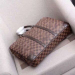 Designer a Briefcase Classic Men's Handbag High-end Custom Trend Business Casual Style Metal Accessories
