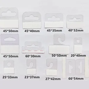 Hooks 100st PVC Slot Hole Hang Flikar Adhesive Taggar Hook Plastic Merchandise Package Box Hanging Store Retail Display Home Storage