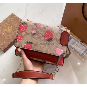 2024SS女性用の大きなショルダーバッグStone Pattern PU Leather Crossobdy Bags Brand Pink Toteハンドバッグチェーンショッパークラッチ