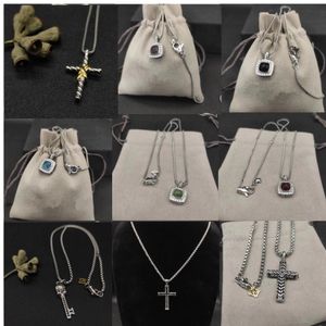DY Fashion Diamond Luxury Prendant Netlaces for Woman Man Multicolour 925 Sterling Silver Square Cross Necklace New Year Grand Jewelry GiftsDesigner