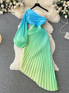 캐주얼 드레스 SingReiny Gradient Pleated 드레스 싱글 어깨 긴 랜턴 슬리브 여성 스트리트웨어 프랑스 우아한 불규칙한 복고풍 인쇄