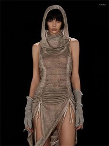 Casual Dresses Zenaide 2024 Summer Autumn Hooded ärmlös Midi Dress Bandage Ruched Sexy BodyCon Women Party Festival Rave Outfits