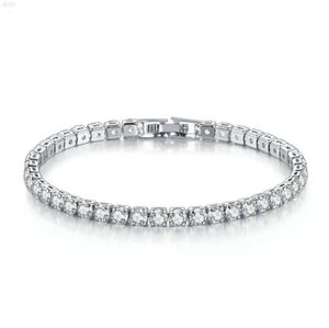 Bracciale rigido classico in argento placcato oro 14k con zirconi cubici da 4 mm Braccialetti da tennis con catena in zirconi con diamanti per donna Ragazza Ragazzo