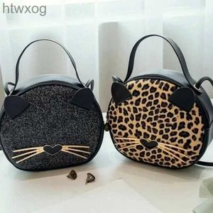 Cell Phone Pouches 2023 Autumn New Korean Leopard Cat Small Round Bag Single Shoulder Oblique Cross PU Womens Bag Mobile Zero Wallet YQ240131