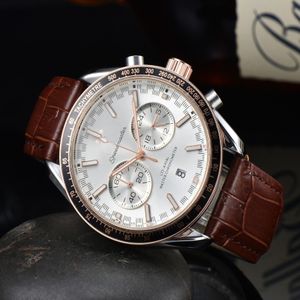 2022 OMEG NEW Six Stitches Luxury Mens Watches Quartz Watch Top Clock Clock Stains Strap Strap Men Association Styl259B