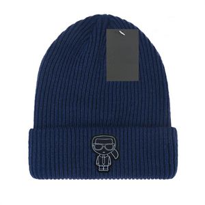 Cappello alla moda berretto con teschio Berretti Designer cappelli lavorati a maglia nel popolare cappello invernale Classica lettera oca Stampa lavorata a maglia AAAA168 M-12