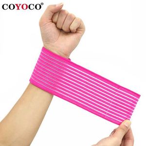 Handgelenksunterstützung 1 PCs einstellbare Armbänder Gewichte Handgelenk Brace Support Handspenser Coyoco Professional Sports Elastic Bandage Protector YQ240131