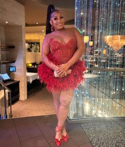 Red Sparkly Short Prom Homecoming Dresses for Black Girl Luxury Diamond Crystal Feathrt Birthday Party Gown vestidos de xv anos cocktail