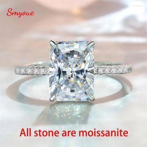 Anéis de cluster Smyoue 4ct Radiant Cut Moissanite Solitaire Anel para Mulheres D Cor Espumante Criado Diamante Casamento Banda S925 Sterl3373