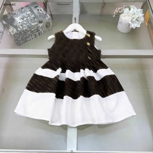 Luxury baby skirt summer Splicing design girl dress Size 110-160 kids designer clothes Gold buttons child frock Jan20