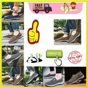 Casual Platform Designer shoes for middle-aged elderly women man Brisk walking Comfortable wear resistant Anti slip soft sole work Sneakers