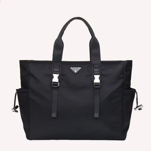 Bolsa para laptop feminina, pasta portátil de um ombro de grande capacidade, bolsa crossbody de um ombro, bolsa com forro interno de 15,6 polegadas