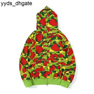 Bapesta Popular Mens Women Hoodie Shark Pattern Sportwear Camouflage Zip Up Hoodies High Quality Jackor Size S-XXXL 220 XDR4