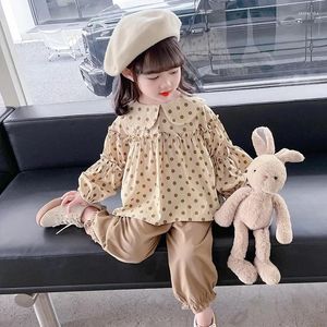 Kläder sätter flickors polka dot set höst koreansk version khaki långärmad toppbyxor tvådelar