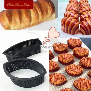 Baking Moulds Arc/Oval Shape Denmark Bread Ring Mold French Dessert Plastic Mousse Mould Perforated Toast Circle Cake Decorating Tool