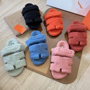 18 färger platt fuzzy tofflor kvinnors sandale designer inomhus päls nallebjörn sandal vinter varm fluffig toffel glidis